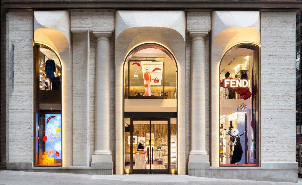 Fendi Abre Su Mayor Flagship Store En Roma Magazine Horse Luxury