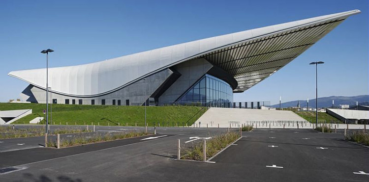 Zenith Saint Etienne Metropol, a large show lounge designed by Norman Foster